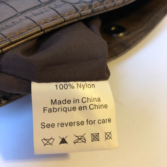 OLSEN Europe brown faux croc magnetic clutch EUC - Picture 7 of 7